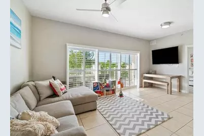 1931 NE 2nd Street #305, Deerfield Beach, FL 33441 - Photo 3