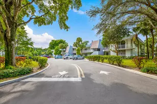 4200 Oaks Terrace, Pompano Beach, FL 33069 - Photo 13