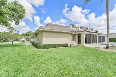 6845 Fountains Circle, Lake Worth, FL 33467 - Photo 13