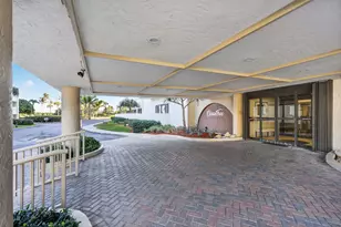 3400 N Ocean Dr, Singer Island, FL 33404 - Photo 13