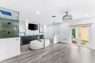 15015 NW 88th Ct, Miami Lakes, FL 33018 - Photo 15