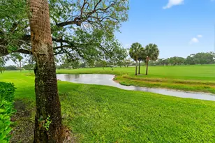 12902 Touchstone Pl, Palm Beach Gardens, FL 33418 - Photo 15