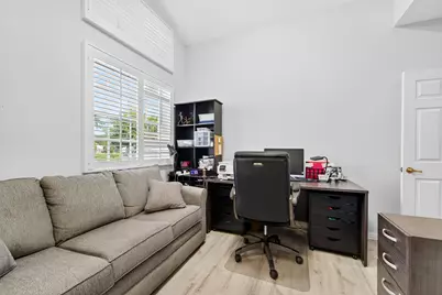 12902 Touchstone Place, Palm Beach Gardens, FL 33418 - Photo 13