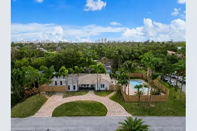 1900 NE 16th Terrace, Fort Lauderdale, FL 33305 - Photo 1