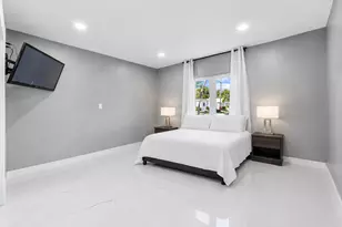 1900 NE 16th Terrace, Fort Lauderdale, FL 33305 - Photo 29