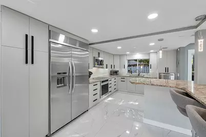 1900 NE 16th Terrace, Fort Lauderdale, FL 33305 - Photo 13