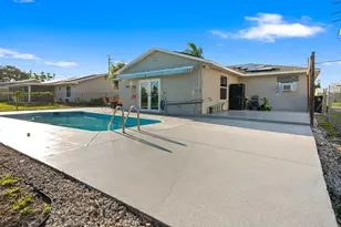 386 SE Oakridge Dr, Port Saint Lucie, FL 34984 - Photo 39
