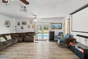 386 SE Oakridge Dr, Port Saint Lucie, FL 34984 - Photo 21