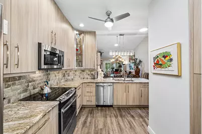10644 Royal Caribbean Circle, Boynton Beach, FL 33437 - Photo 11