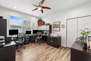 10644 Royal Caribbean Cir, Boynton Beach, FL 33437 - Photo 25