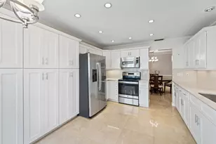 65 Balfour Rd E, Palm Beach Gardens, FL 33418 - Photo 7