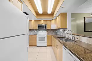 7350 NW 18th St, Margate, FL 33063 - Photo 7