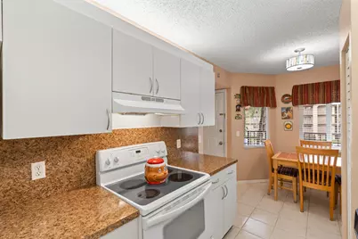 13000 SW 15th Court #311u, Pembroke Pines, FL 33027 - Photo 13