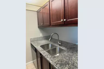 3211 NW 103rd Terrace #106-c, Coral Springs, FL 33065 - Photo 7