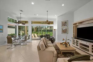 10689 Northgreen Dr, Lake Worth, FL 33449 - Photo 9