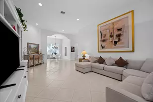 10689 Northgreen Dr, Lake Worth, FL 33449 - Photo 5