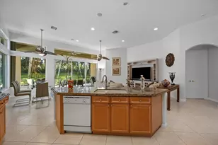 10689 Northgreen Dr, Lake Worth, FL 33449 - Photo 7