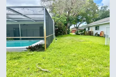 861 NW 72nd Avenue, Plantation, FL 33317 - Photo 23