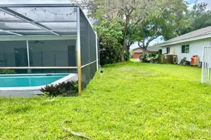 861 NW 72nd Ave, Plantation, FL 33317 - Photo 23