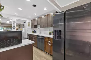 5617 NW 16th St, Lauderhill, FL 33313 - Photo 11