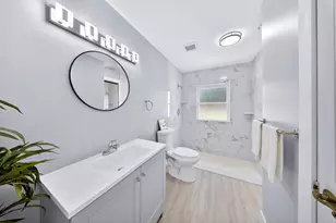 662 SE Essex Dr, Port Saint Lucie, FL 34984 - Photo 23