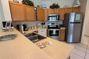 8233 Mulligan Cir, Port Saint Lucie, FL 34986 - Photo 9