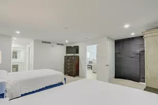 5380 N Ocean Dr, Singer Island, FL 33404 - Photo 25