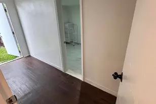 6963 SW 19th Street N, North Lauderdale, FL 33068 - Photo 5