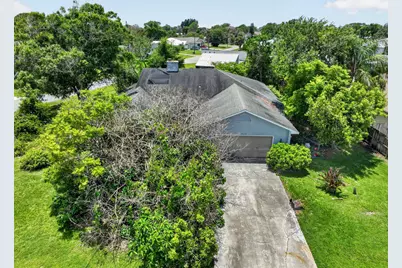 674 SE Starfish Avenue, Port Saint Lucie, FL 34983 - Photo 3