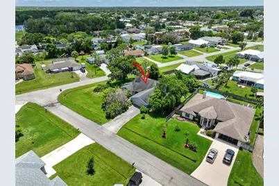 674 SE Starfish Avenue, Port Saint Lucie, FL 34983 - Photo 7