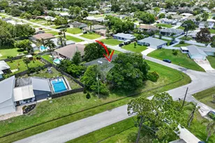 674 SE Starfish Ave, Port Saint Lucie, FL 34983 - Photo 9