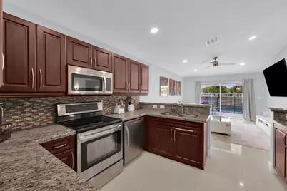 3400 Turtle Cove, Royal Palm Beach, FL 33411 - Photo 15