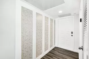 2950 N Palm Aire Dr, Pompano Beach, FL 33069 - Photo 3