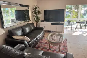 209 Oxford 100, West Palm Beach, FL 33417 - Photo 7