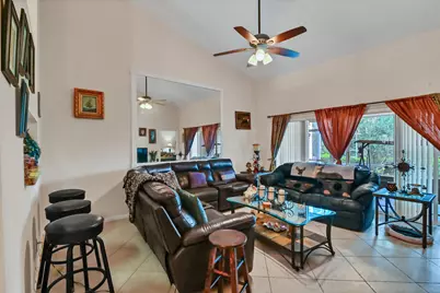 8072 Key West Lane, Boynton Beach, FL 33472 - Photo 5