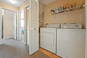 2481 NW 98th Ln, Sunrise, FL 33322 - Photo 23