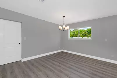 2733 NE 6th Avenue, Wilton Manors, FL 33334 - Photo 5
