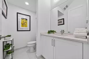 8252 Essex Country Clb Dr, Boca Raton, FL 33434 - Photo 9