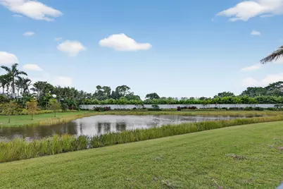 8252 Essex Country Club Drive, Boca Raton, FL 33434 - Photo 57