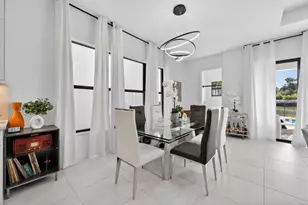 8252 Essex Country Clb Dr, Boca Raton, FL 33434 - Photo 21