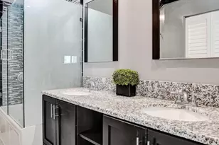 3080 S Oakland Forest Dr, Oakland Park, FL 33309 - Photo 15