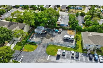 222 Foxtail Drive #E, Greenacres, FL 33415 - Photo 23