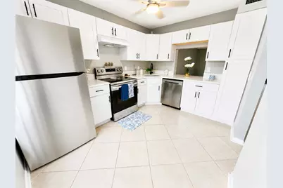 222 Foxtail Drive #E, Greenacres, FL 33415 - Photo 3