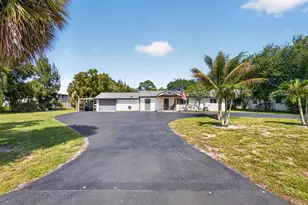 5500 West Pl, Mangonia Park, FL 33407 - Photo 7