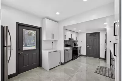 5500 West Place, Mangonia Park, FL 33407 - Photo 21