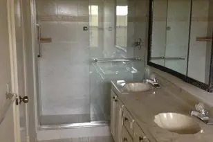 2414 NE 11th St, Hallandale Beach, FL 33009 - Photo 3