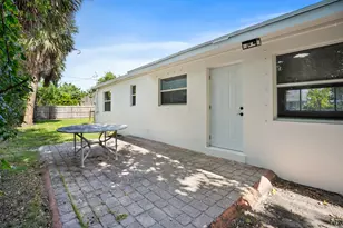 401 42nd St, West Palm Beach, FL 33407 - Photo 25