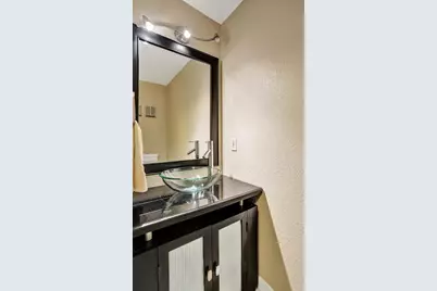 3028 S Oakland Forest Drive #3204, Oakland Park, FL 33309 - Photo 13