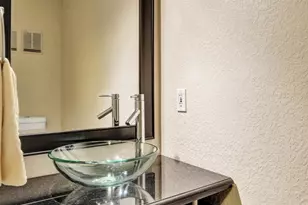 3028 S Oakland Forest Dr, Oakland Park, FL 33309 - Photo 13