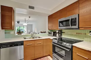 3028 S Oakland Forest Dr, Oakland Park, FL 33309 - Photo 5